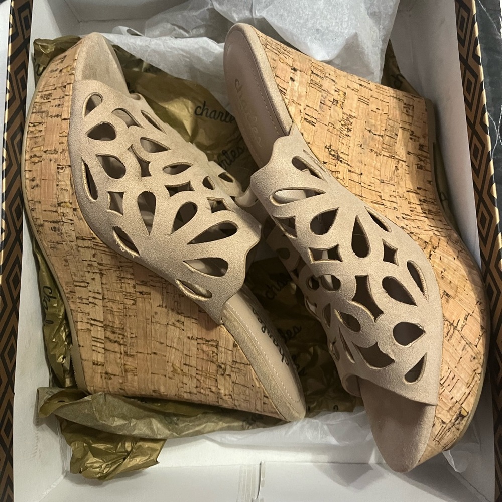 Lace Wedges
